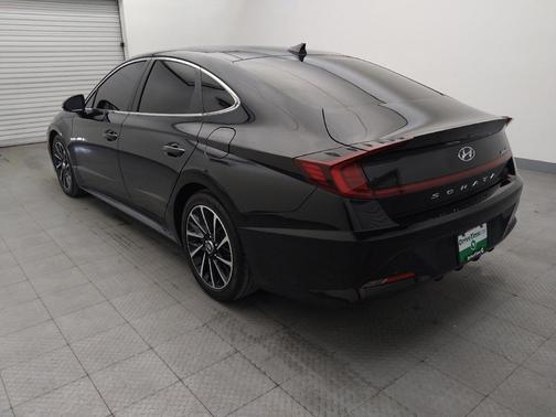2021 Hyundai SONATA Limited