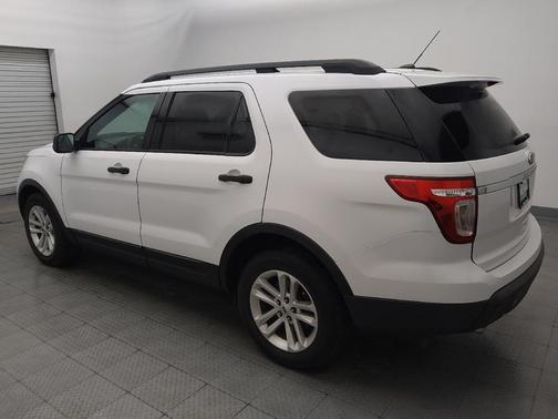 Ruby Red Metallic Tinted Clearcoat 2015 Ford Explorer Base