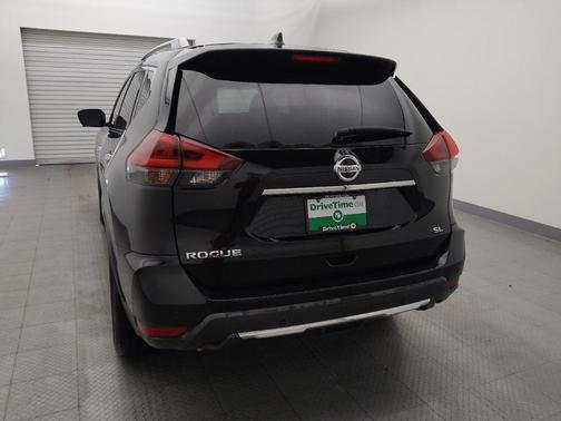 2020 Nissan Rogue SL