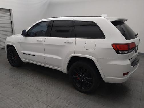 Bright White Clearcoat 2019 Jeep Grand Cherokee Altitude