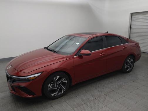 Ultimate Red 2025 Hyundai ELANTRA Limited