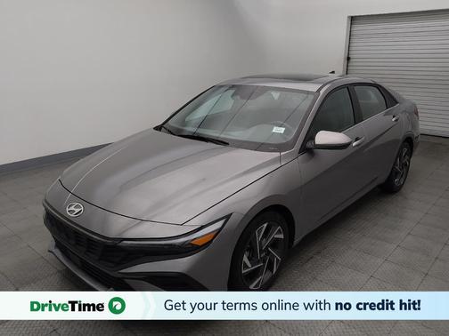 Gray 2025 Hyundai ELANTRA SEL