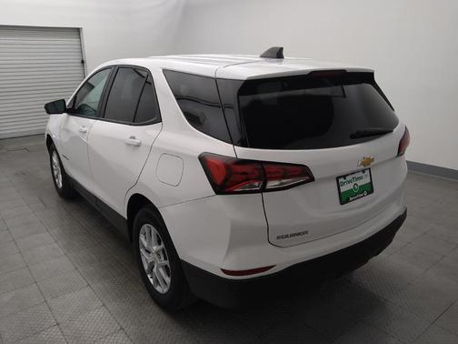 Summit White 2024 Chevrolet Equinox LS