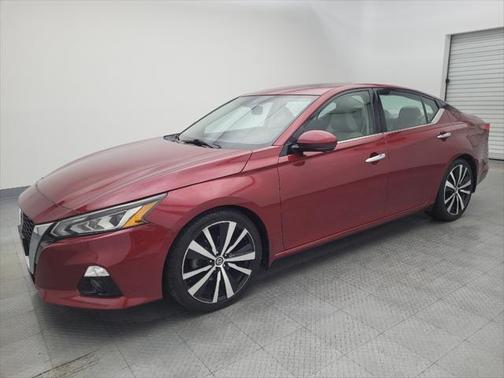 2020 Nissan Altima Platinum VC-Turbo FWD