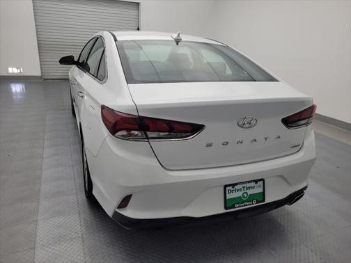 2018 Hyundai SONATA Limited