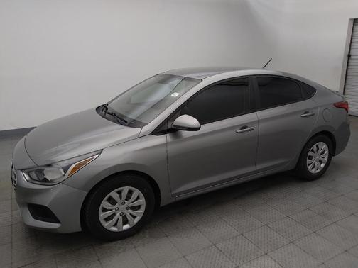 Forge Gray 2021 Hyundai Accent SE