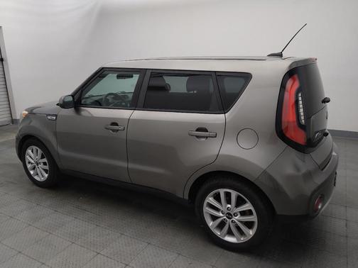 Titanium Gray 2018 Kia Soul +
