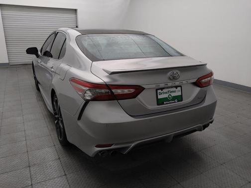 Celestial Silver Metallic 2018 Toyota Camry XSE