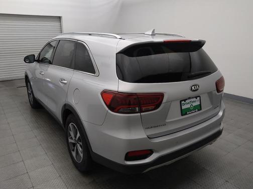 Sparkling Silver 2019 Kia Sorento EX