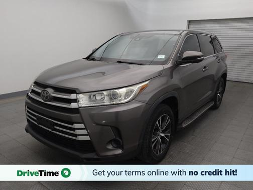 Predawn Gray Mica 2019 Toyota Highlander LE I4