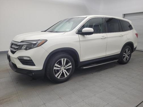 2017 Honda Pilot EX