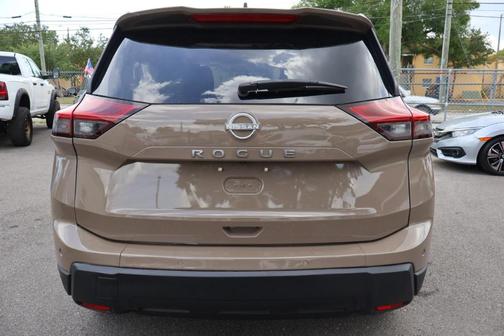 Baja Storm 2025 Nissan Rogue SV