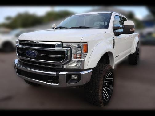 White 2020 Ford F-250 Lariat