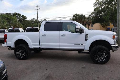 White 2020 Ford F-250 Lariat