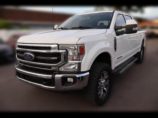 White 2022 Ford F-250 Lariat