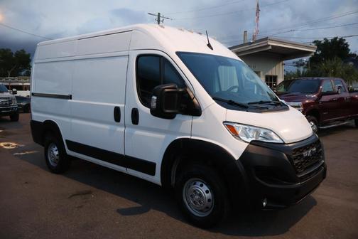 White 2023 RAM ProMaster 2500 High Roof