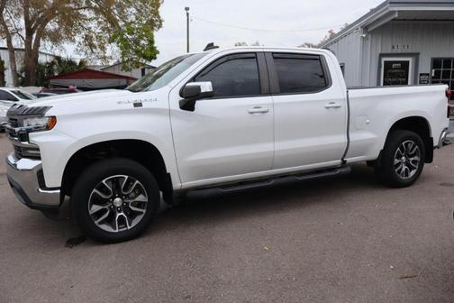 White 2021 Chevrolet Silverado 1500 LT