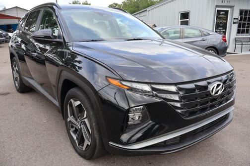 Black 2024 Hyundai TUCSON SEL
