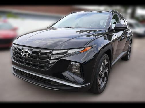 Black 2024 Hyundai TUCSON SEL