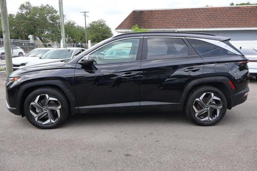 Black 2024 Hyundai TUCSON SEL