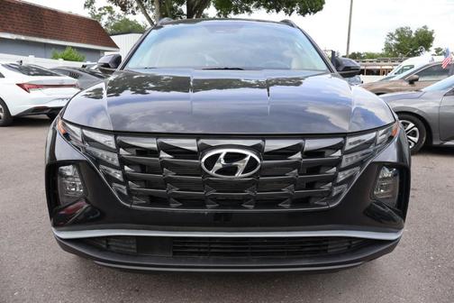 Black 2024 Hyundai TUCSON SEL