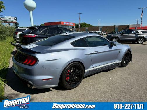Blue Metallic 2022 Ford Shelby GT500 Base
