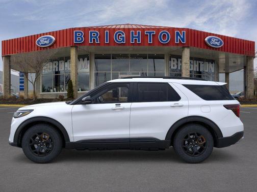 Star White Metallic Tri-Coat 2026 Ford Explorer Tremor