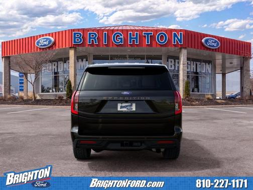 Agate Black Metallic 2027 Ford Expedition Tremor