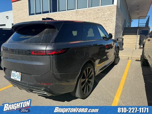 2024 Land Rover Range Rover Sport SE