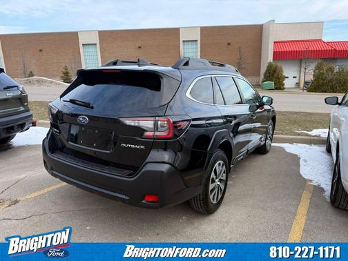 2023 Subaru Outback Premium