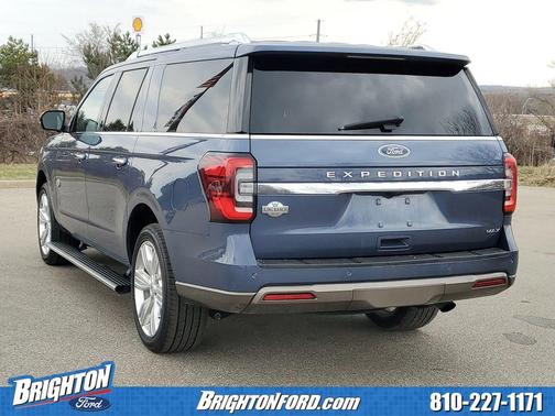 Infinite Blue Metallic Tinted Clearcoat 2022 Ford Expedition Max King Ranch