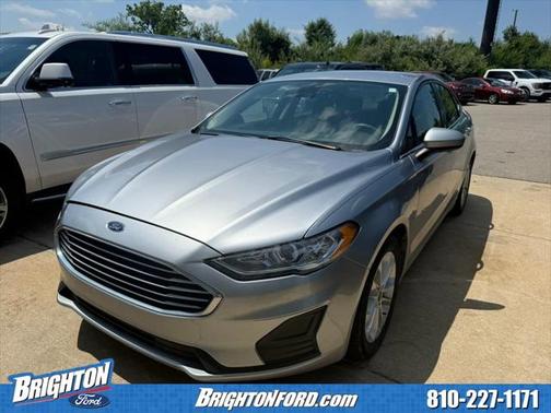 2020 Ford Fusion SE