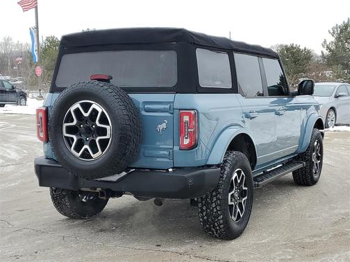 2021 Ford Bronco Outer Banks