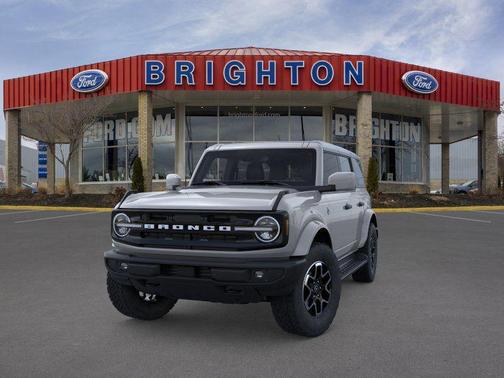 Avalanche Gray 2026 Ford Bronco Outer Banks