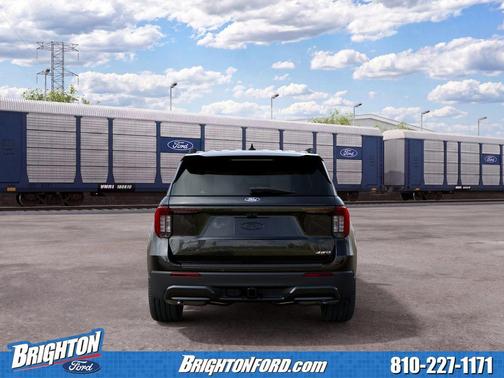 Agate Black Metallic 2027 Ford Explorer ST-Line