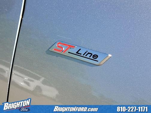 Silver Metallic 2023 Ford Escape ST-Line