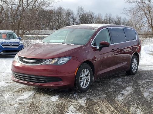2017 Chrysler Pacifica Touring