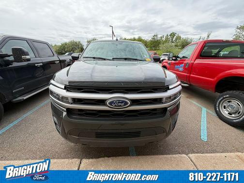 Green Metallic 2022 Ford Expedition Max XLT
