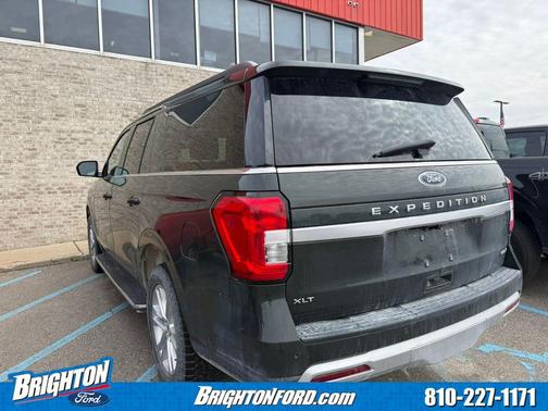 Green Metallic 2022 Ford Expedition Max XLT