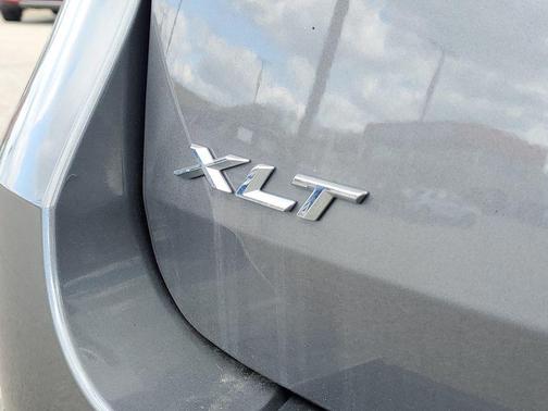 Carbonized Gray Metallic 2024 Ford Explorer XLT