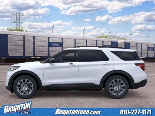 Star White Metallic Tri-Coat 2026 Ford Explorer Active