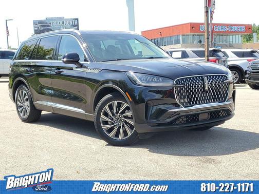 Infinite Black Metallic Clearcoat 2025 Lincoln Aviator Premiere