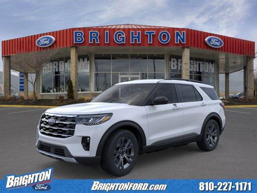 Space White Metallic 2026 Ford Explorer Active