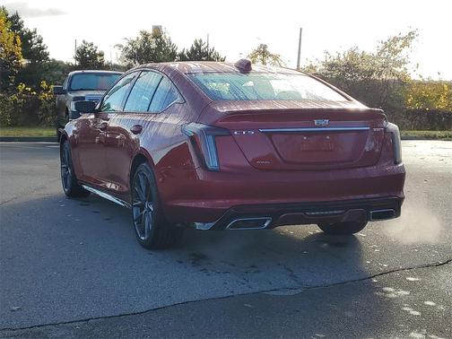 2025 Cadillac CT5 Sport