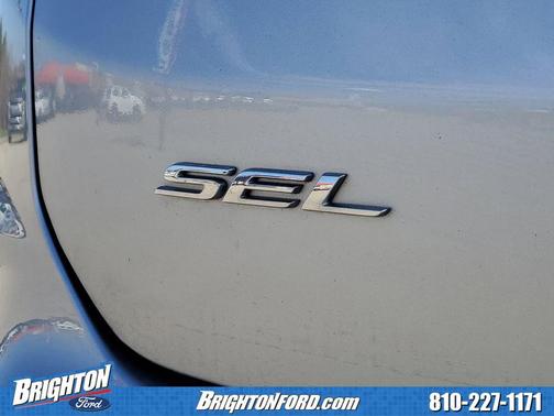 Silver Metallic 2023 Ford Edge SEL