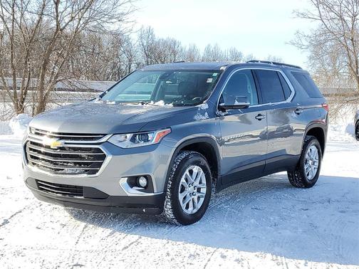 2020 Chevrolet Traverse LT Cloth