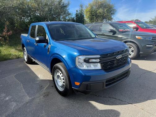 2023 Ford Maverick XL