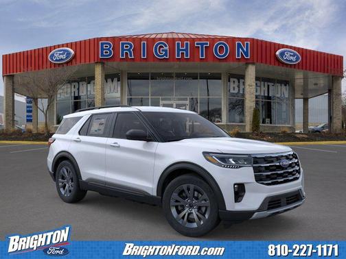 Space White Metallic 2026 Ford Explorer Active