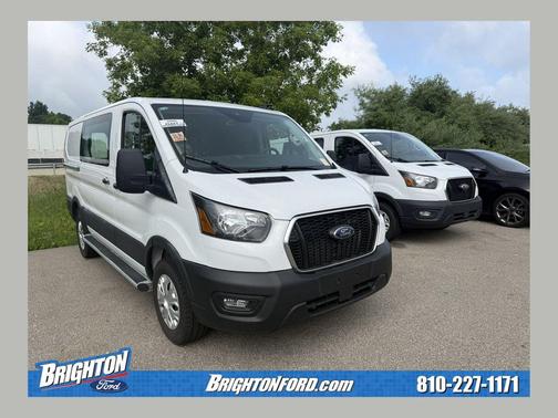 Oxford White 2025 Ford Transit-250 Base