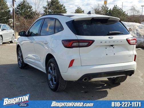 2023 Ford Escape ST-Line Select
